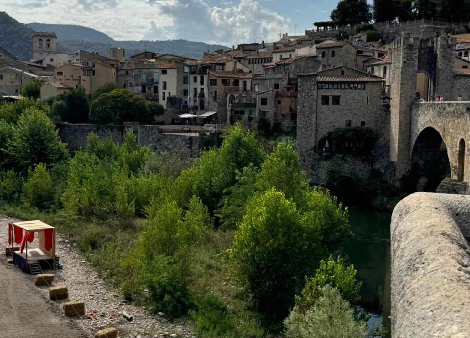 Besalu Pont Vell Apartment Spain